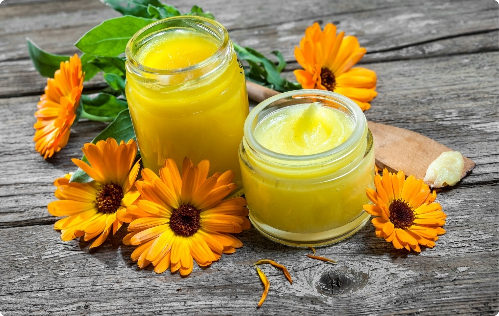 Homemade ointment with Calendula